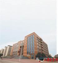 高考考300分左右能上什么学校？